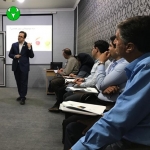 مقاله نویسی محمد منشی زاده